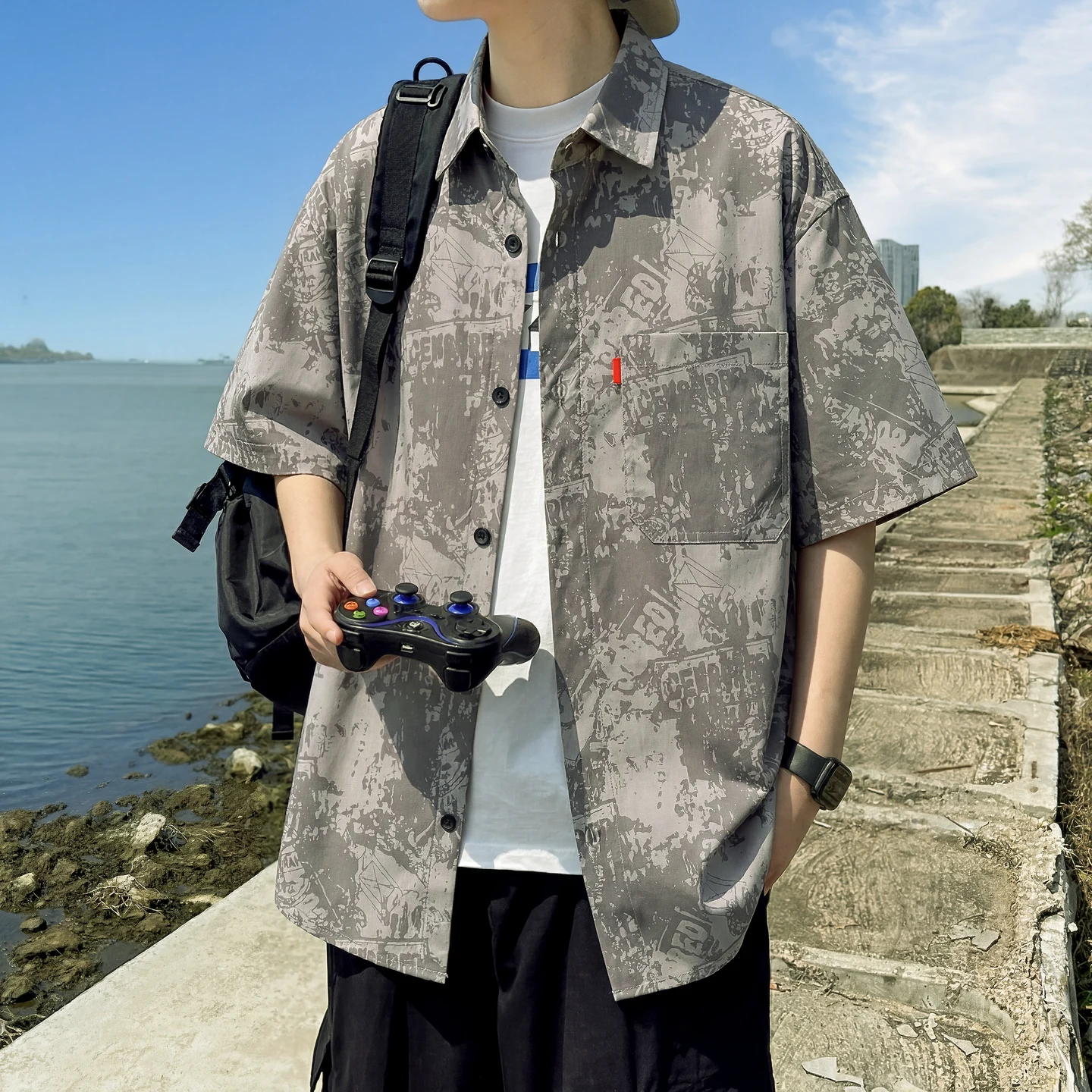 

2026 Summer New Style Men's Street Style Dark Patterned Short-Sleeved Shirt - Summer Breathable and Versatile Shirt