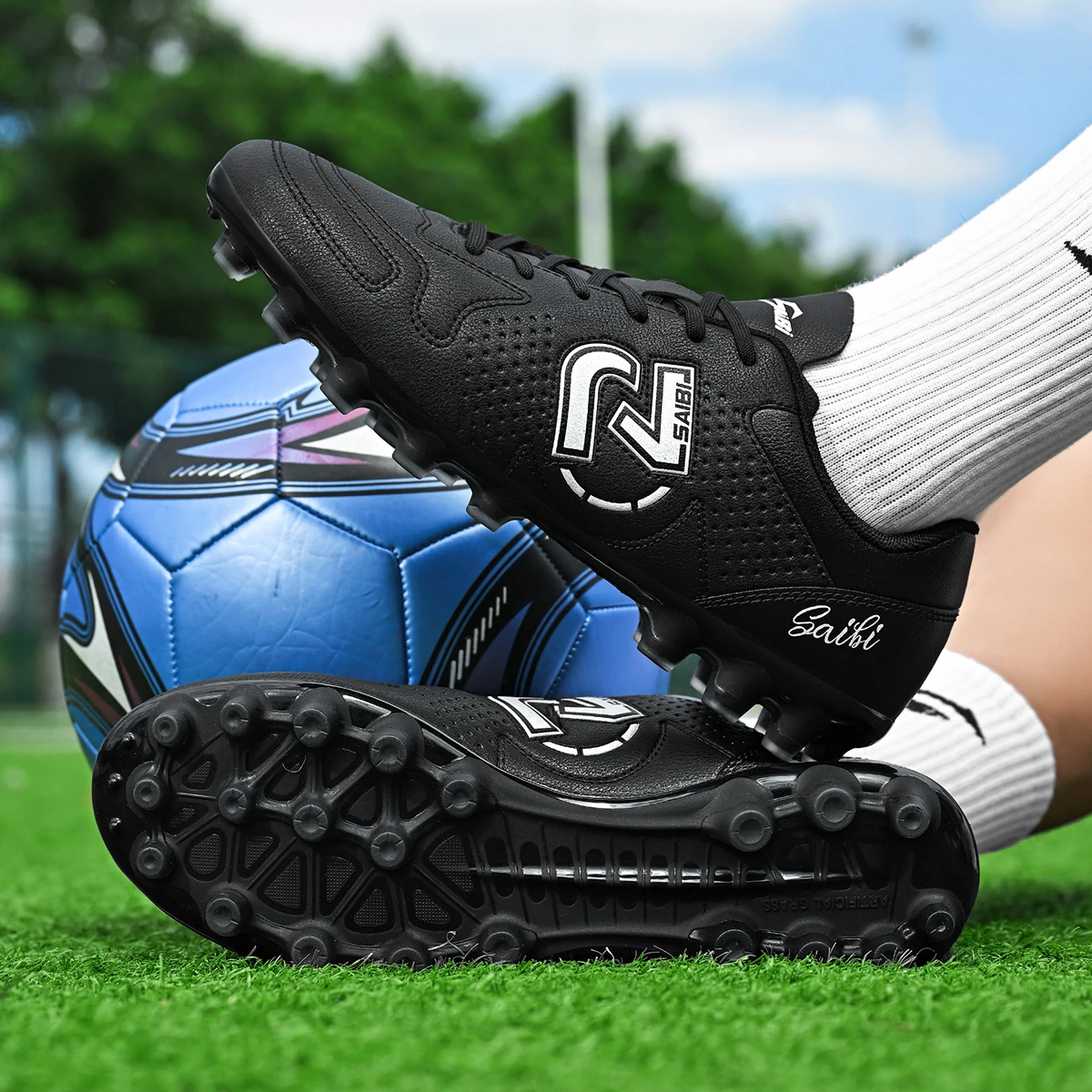 

AG FG Field Football Boots Breathable PU Fabric Upper TPU Anti-slip Outsole Durable Comfortable for Kids Teenagers Training