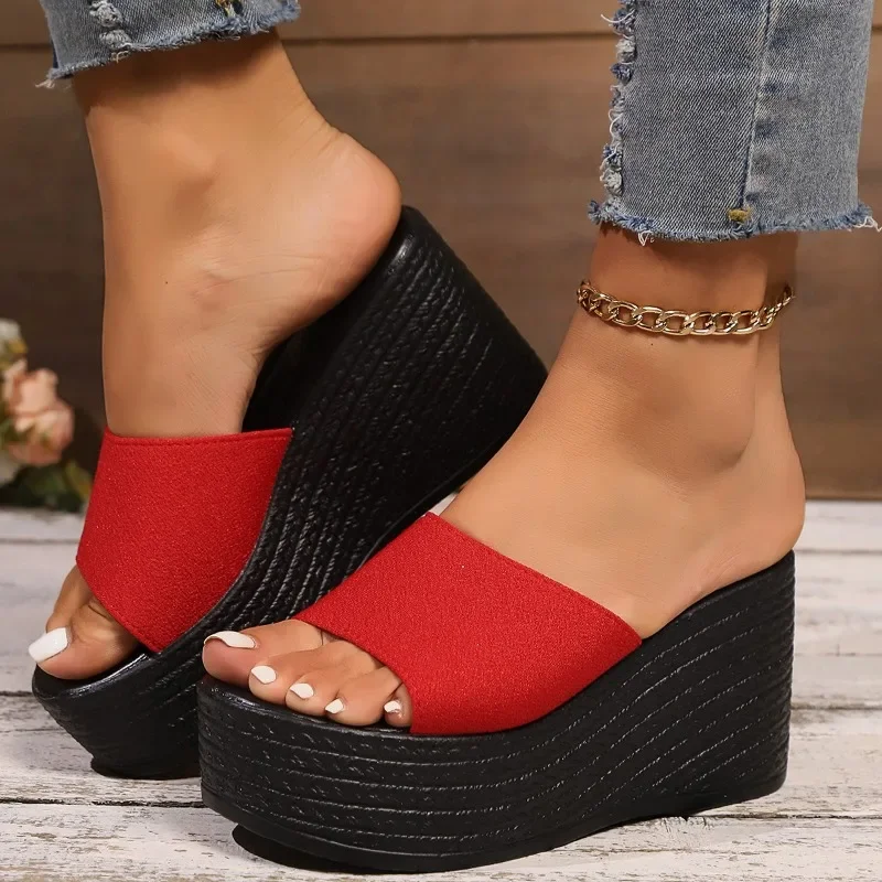 Womens Slippers 2024 New Sandals Summer Wedges Platform Beach Flip Flops Trend High Heels Ladies Shoes Pumps Thick Slides Basic