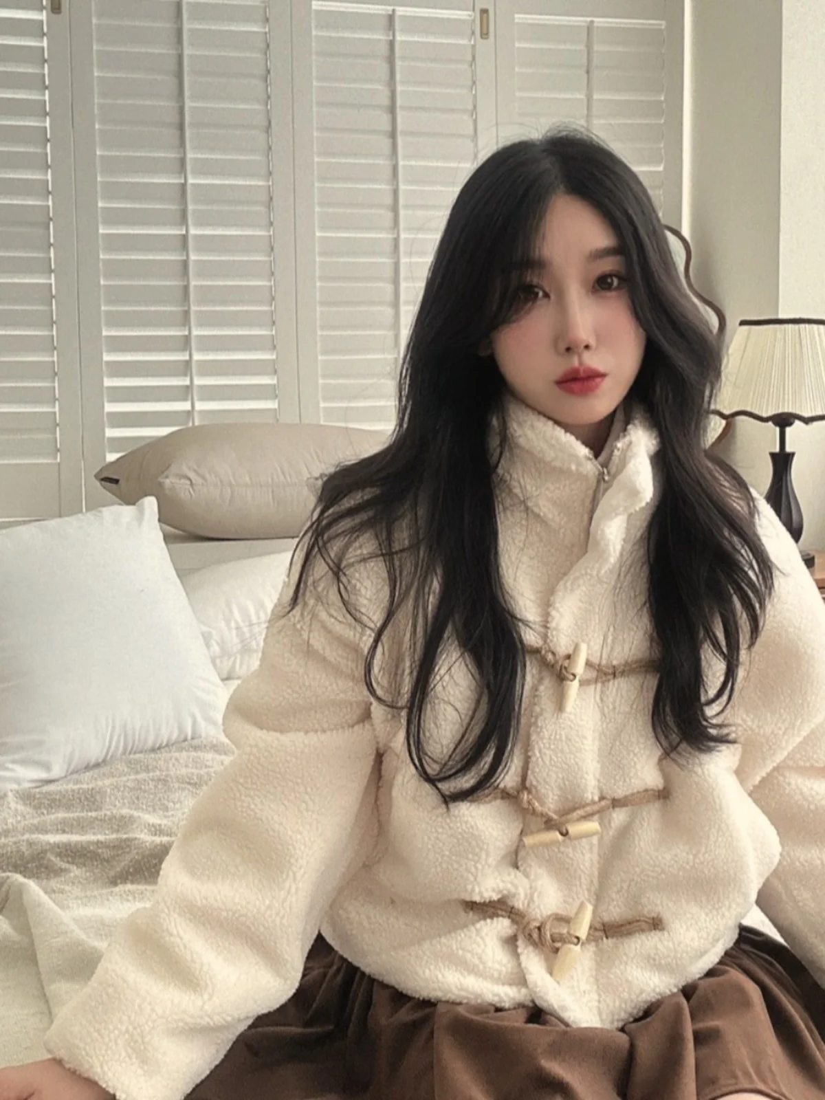 Lamb Fur Collar Cotton Warmth Women's Jacket Lazy Style Retro Stand Collar Button Short Coat Trendy 2024 New Arrival