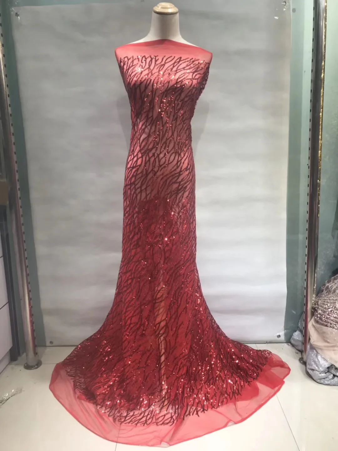

African Voile Lace Fabric 2021 High Quality Sequins Lace Swiss Voile lace In Switzerland Cotton Red Dresses For Women JL076