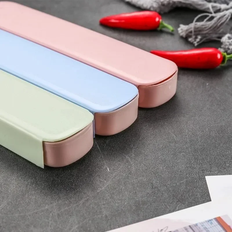 Universal Portable PP Travel Tableware Storage Box Case Food Grade Dinnerware Kitchen Fork Spoon Box For Kid School Cutlery