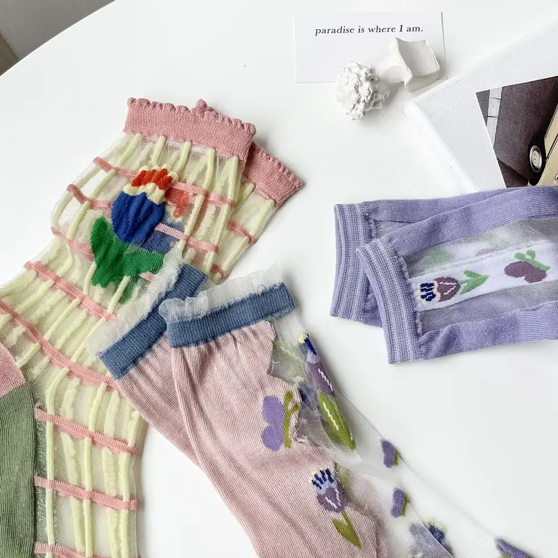 الجوارب النسائية Ins الحرير تنفس حديقة الزهور الحفلات الجوارب كلية الرياح الحلو الزجاج جوارب المرأة الصيف الصيف الكورية الجديدة