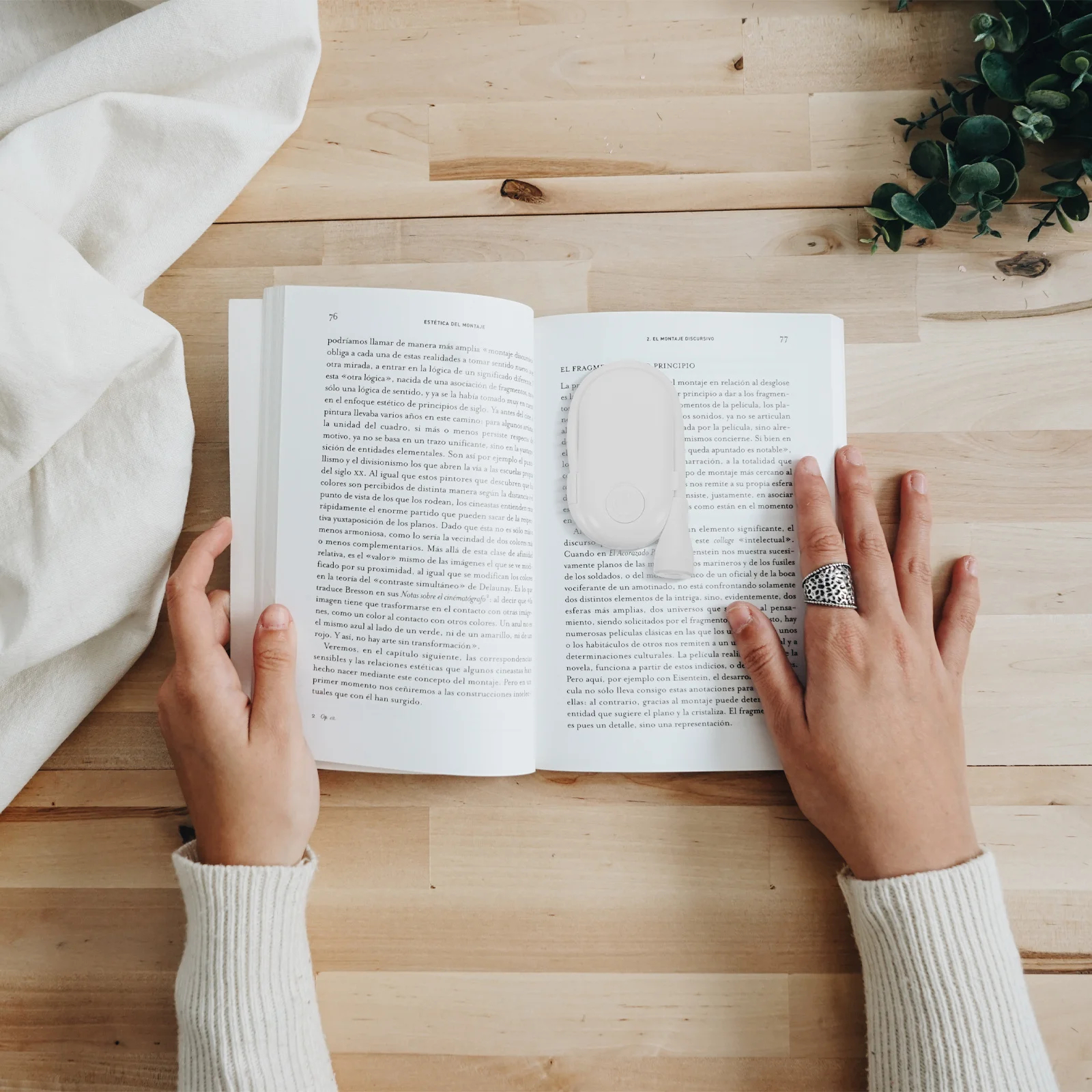 

Mini Clip on Book Reading Light Rechargeable LED Lamp Adjustable Angle Eye Care for Reading Studying Working Bedside