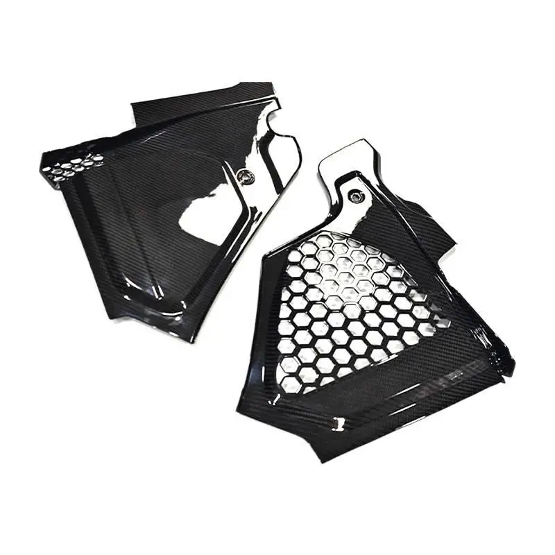 

Suitable for BMW 4 Series G22 G23 Dry Carbon Fiber Air Intake Cover Air Grille Guard Panel Dust Shield