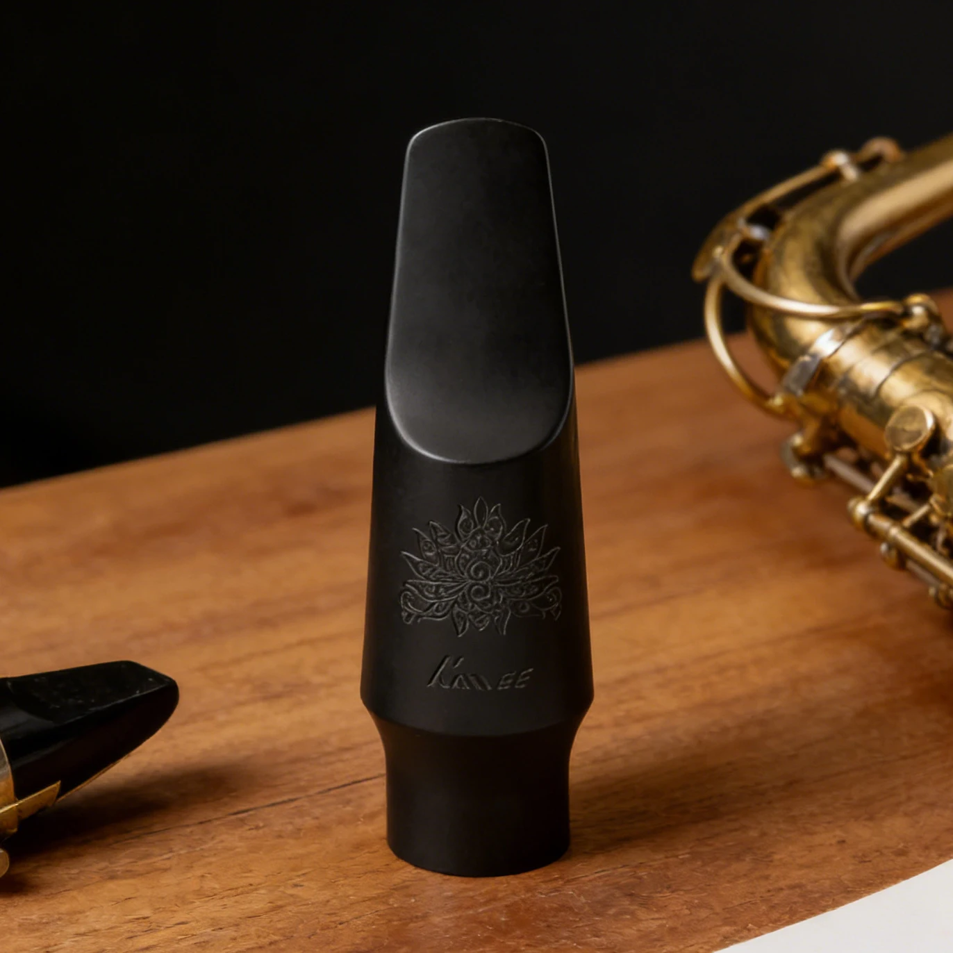 

KMEE Master Jungle Hard Rubber mouthpiece Eb alto Bb Tenor Saxophone mouthpiece Jazz
