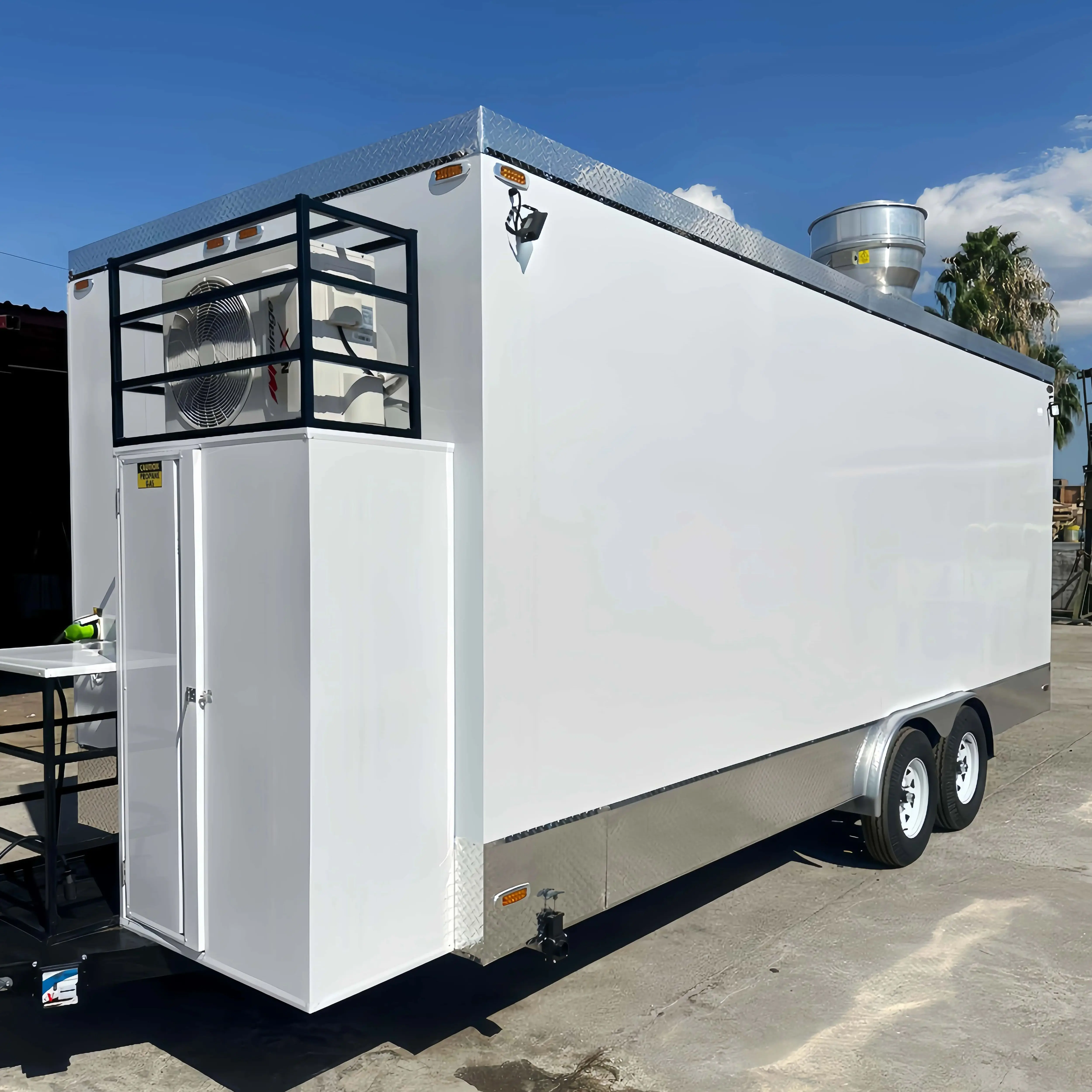 

Portable Food Truck Trailer Off-road Camper Trailer Towable Retail Food Truck Fast Food Catering Cart
