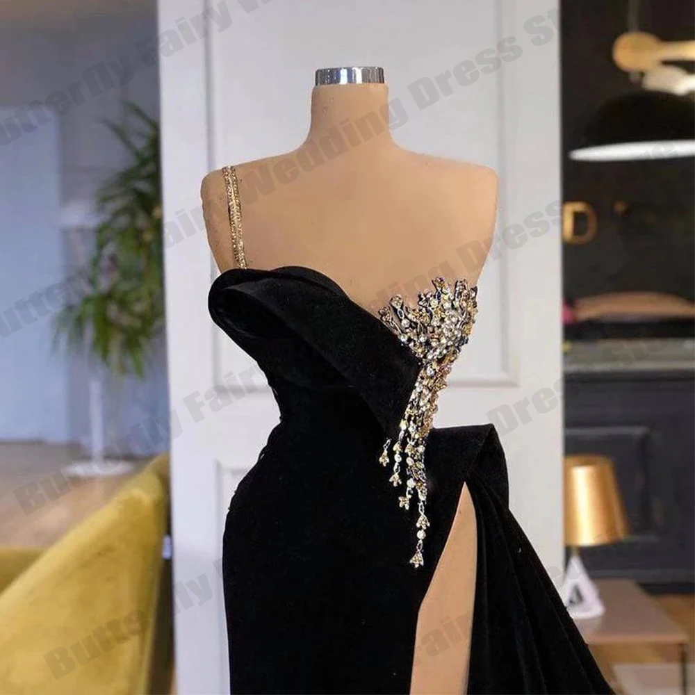 Elegant Off Shoulder Evening Dresses Black Luxurious Beautiful Mermaid Prom Dresses Beaded Formal Party Reception Gowns Robe