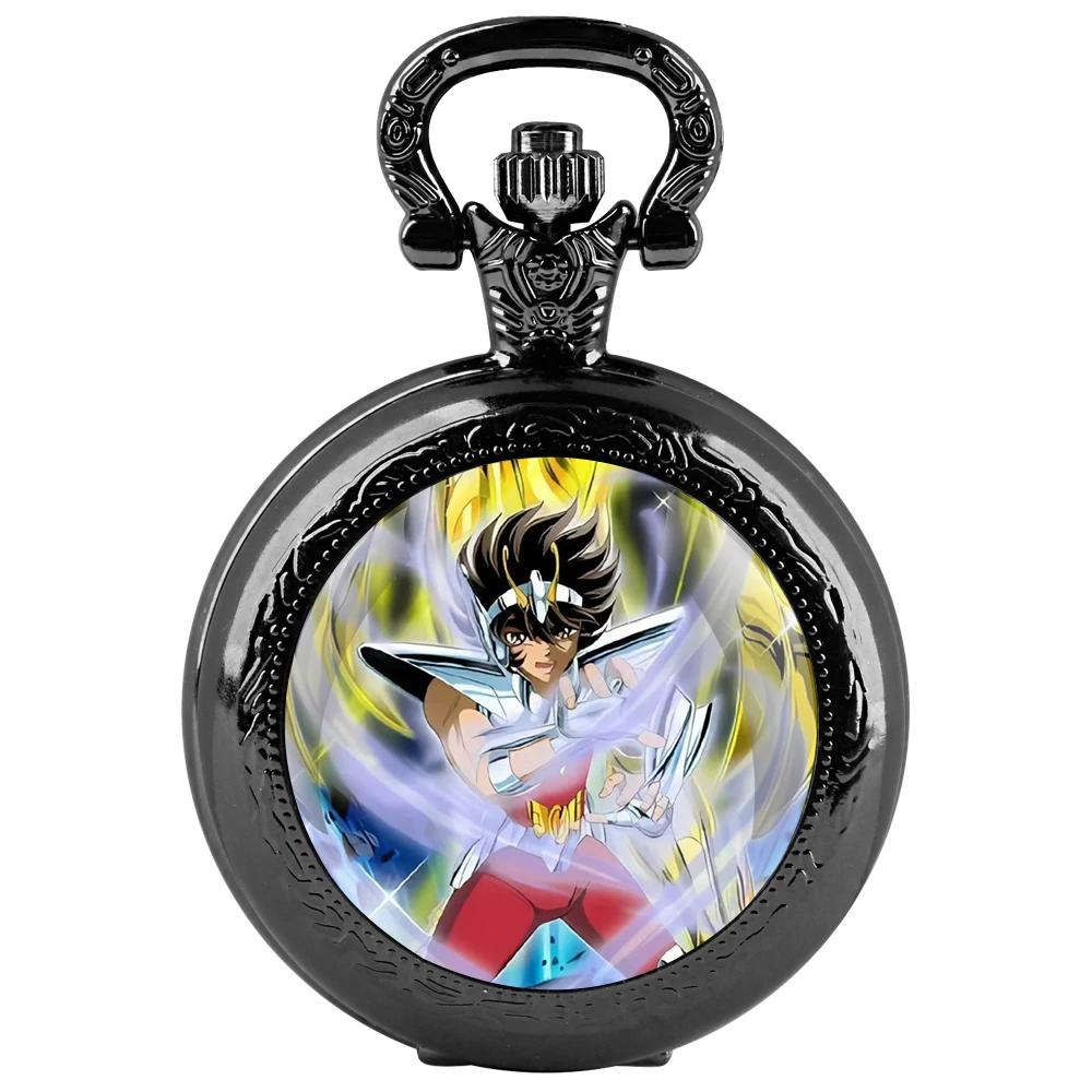 ساعة جيب كوارتز سوداء على شكل قبة زجاجية من Saint Seiya مع قرص أرقام عربية وسلسلة متينة هدية كلاسيكية للرجال والنساء