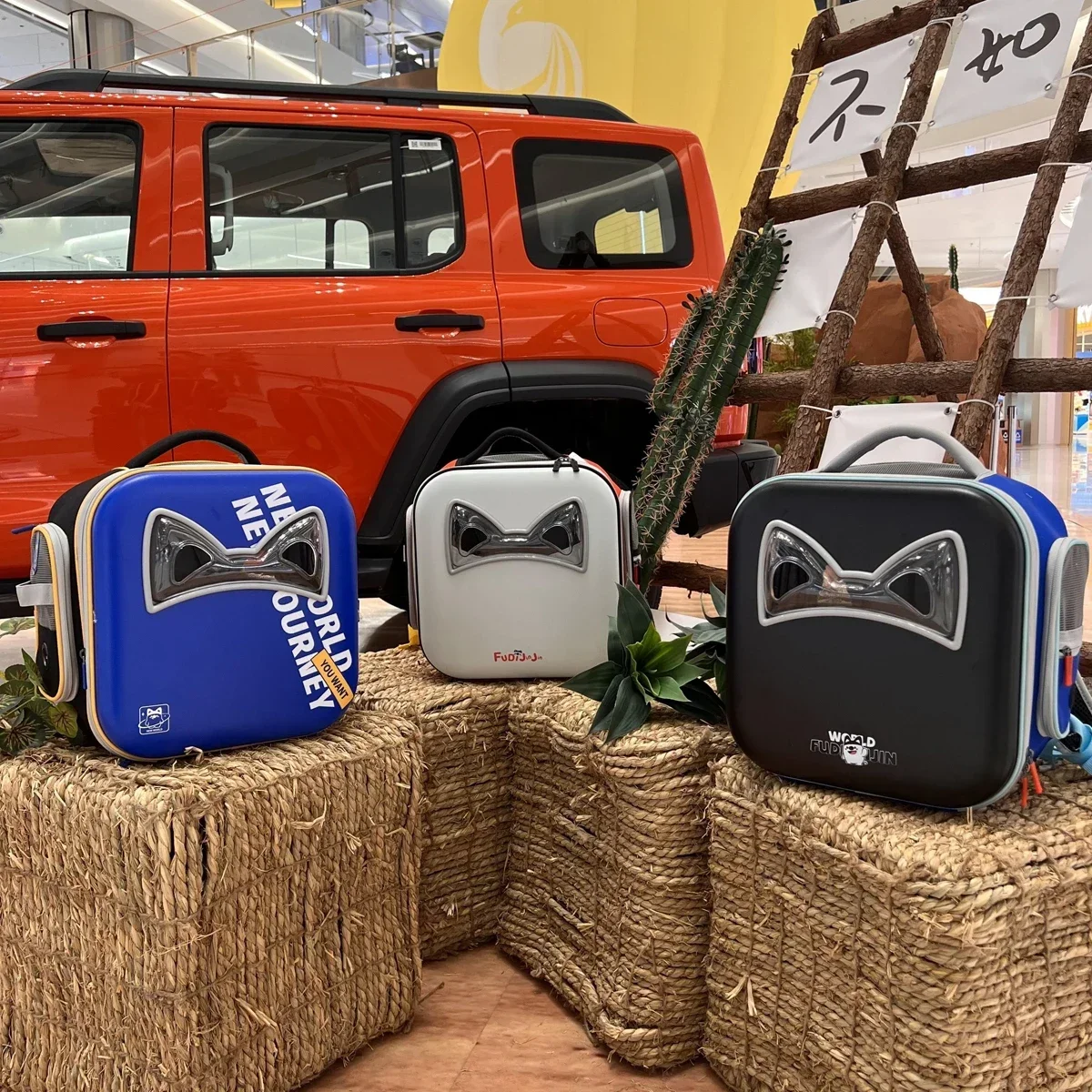 Mochila transportadora transpirable amplia para perros y gatos pequeños - imagen 2