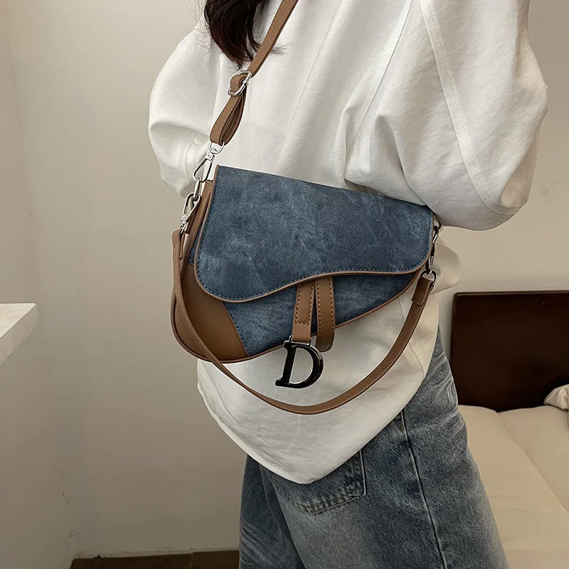 Bag Women\'s 2024 New Denim Pattern Trend Contrasting Color Splicing Saddle Bag Fashionable Foreign Style Shoulder Messenger Bag