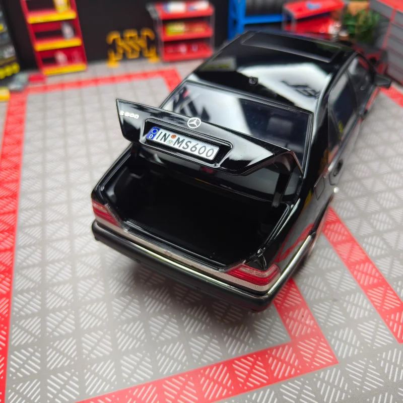 دييكاست 1:18 مقياس بنز S600 النمر رئيس المصنع الأصلي كامل الباب سبيكة سيارة نموذج تحصيل لعبة هدية تذكارية العرض