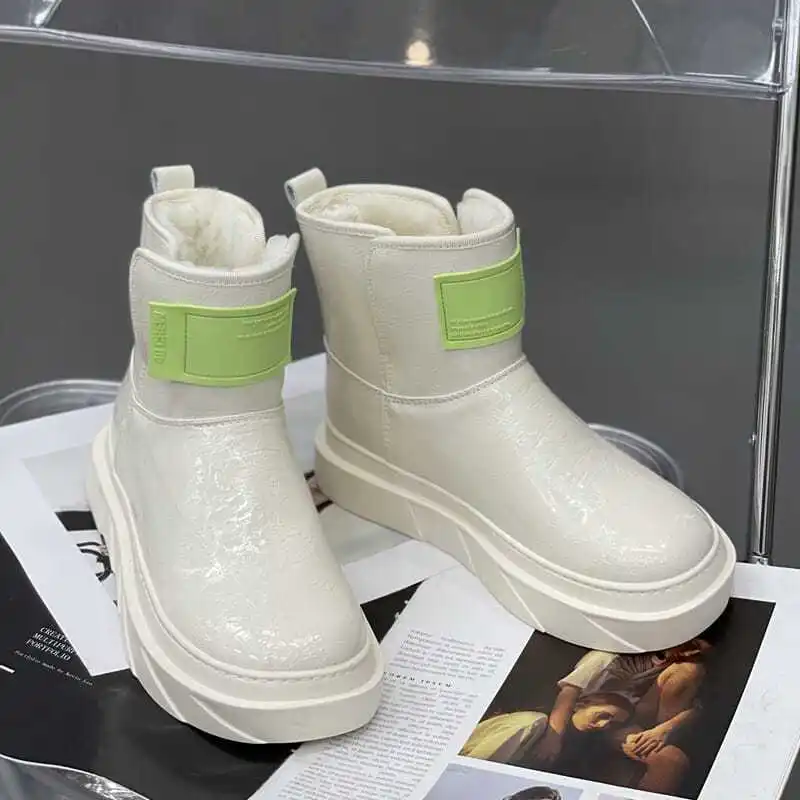 2025 Winter Women's Boots Plush Thick Soled Outdoor Leather Comfortable Casual Personality Waterproof Non-Slip Warm Cotton Shoes image 3
