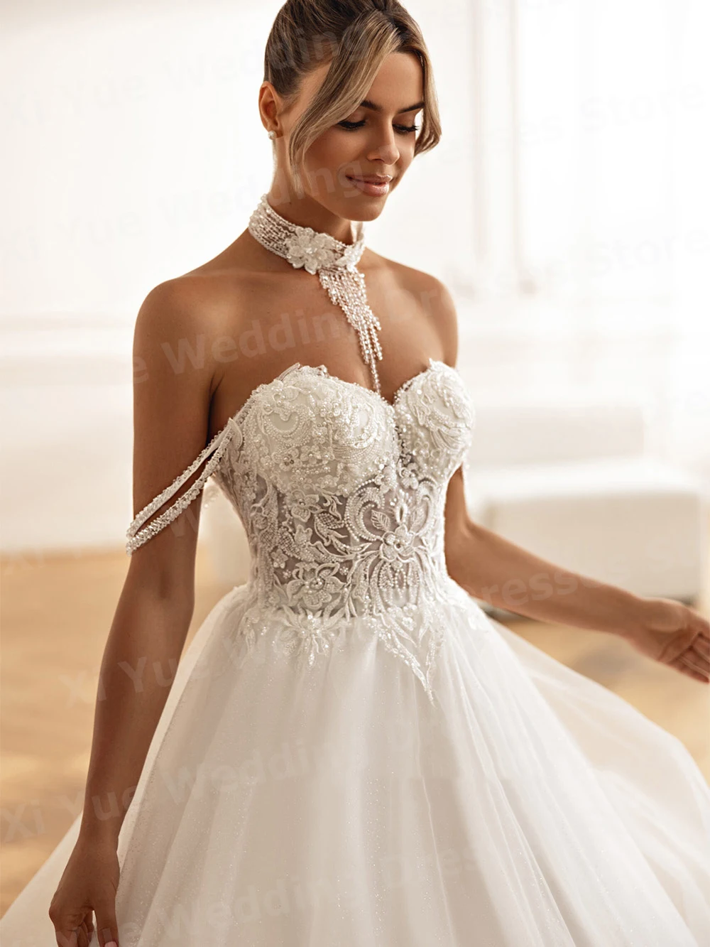 우아한 라인 여성 웨딩 드레스 아플리케 어깨에서 레이스 신부 가운 맞춤형 연인 Vestidos De Novia Boda