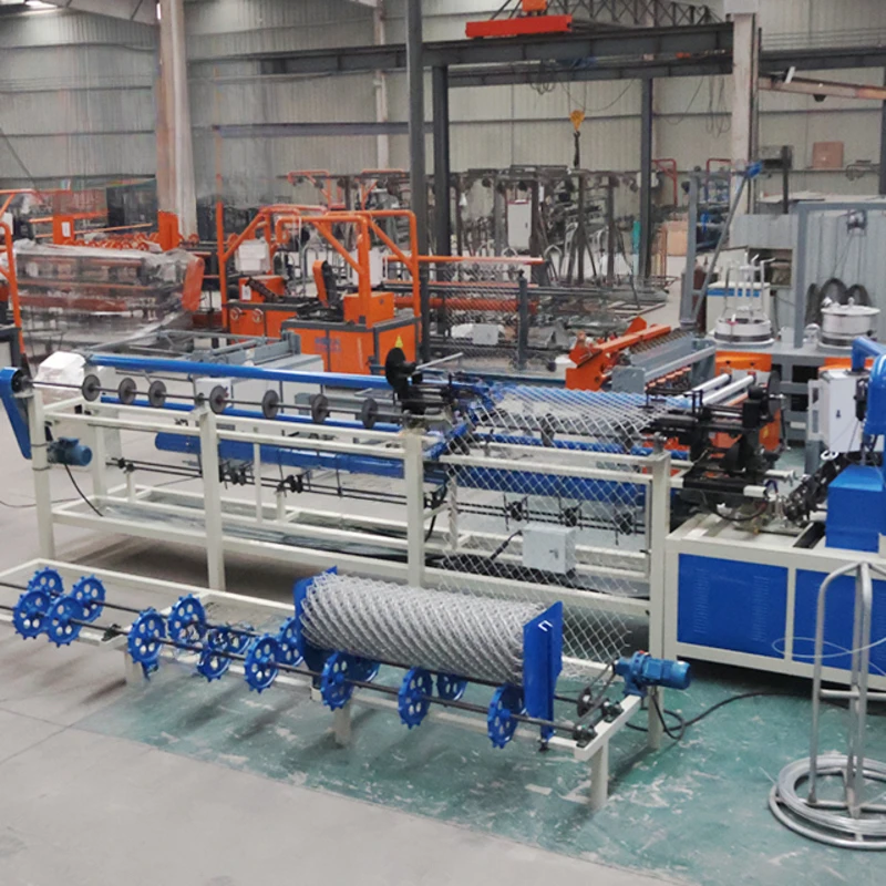 China Anping Factory Double Wire Diamond Mesh Chain Link Fence Machine