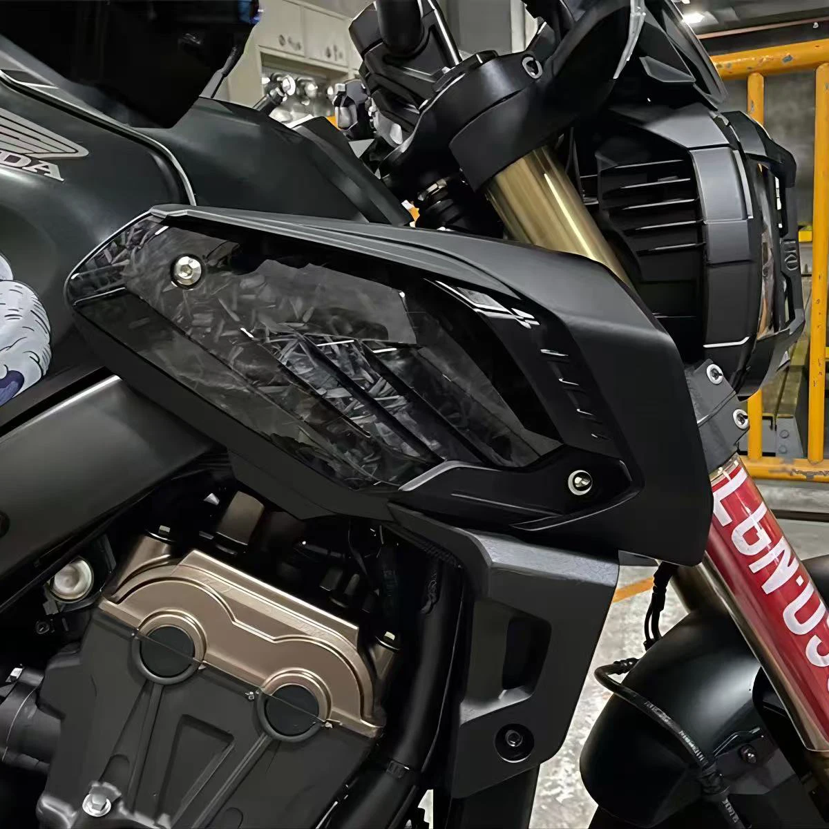 For Honda CB650R from 2018 to 2023 - Side wing airfoil blade, fixed wing reverse flow cover, and airfoil deflector housing