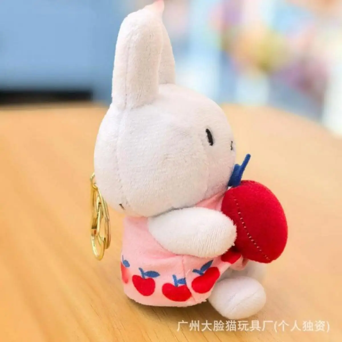 ميفي المفاتيح اليابانية فتاة على ظهره الكرتون أفخم دمية قلادة الكورية طالب كوب ماء لطيف قلادة مهرجان هدية