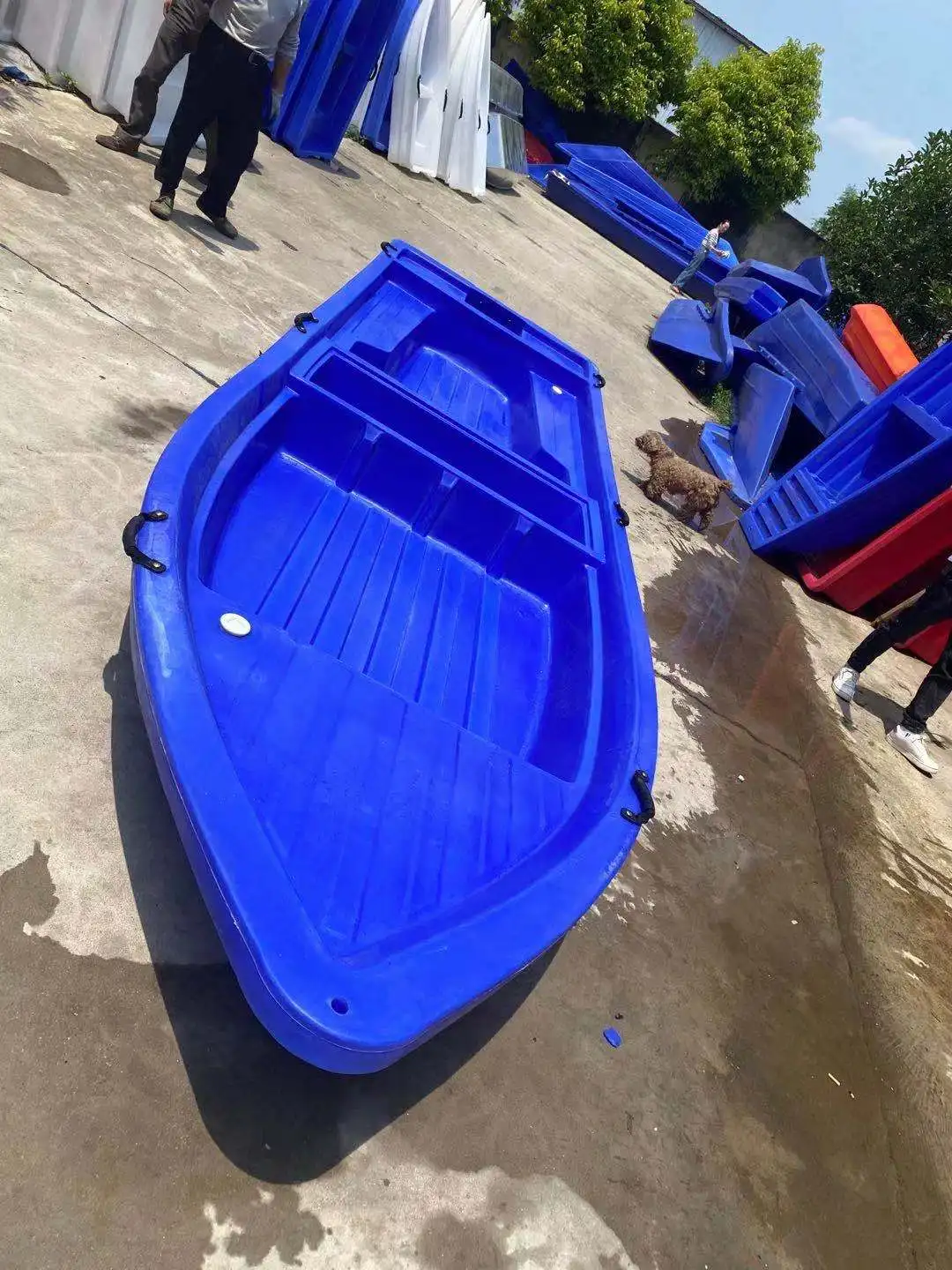 قارب صيد بلاستيكي عالي الجودة من مادة البولي إيثيلين #2