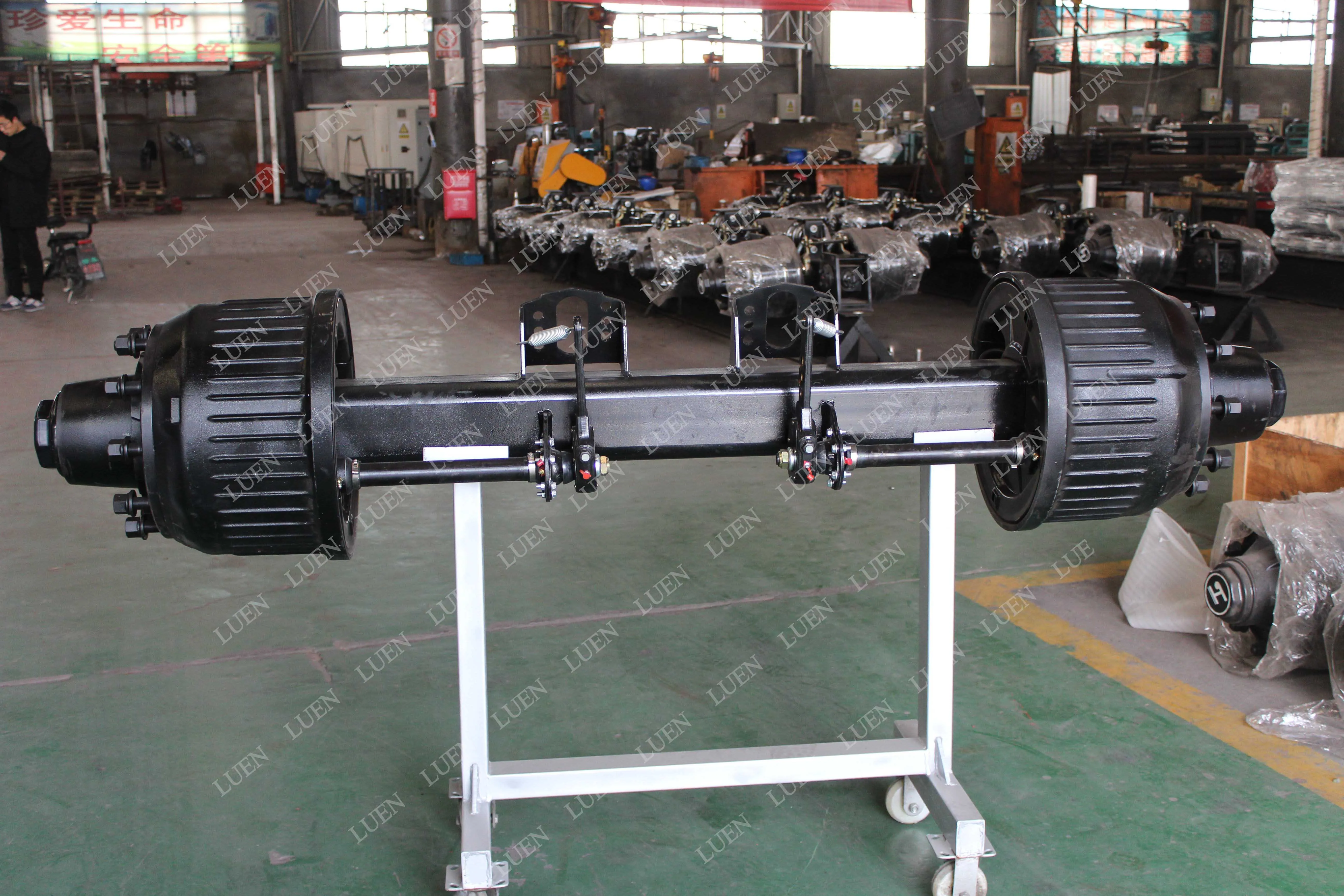 

High Precision Germany Type Axles for Semi Trailer Truck From China Trailer Parts Manufacturer
