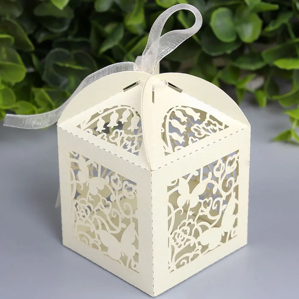 50pcs Hollow Out Butterfly Paper Candy BOX Gift Boxes Wedding Party Favor Decoration With Ribbon