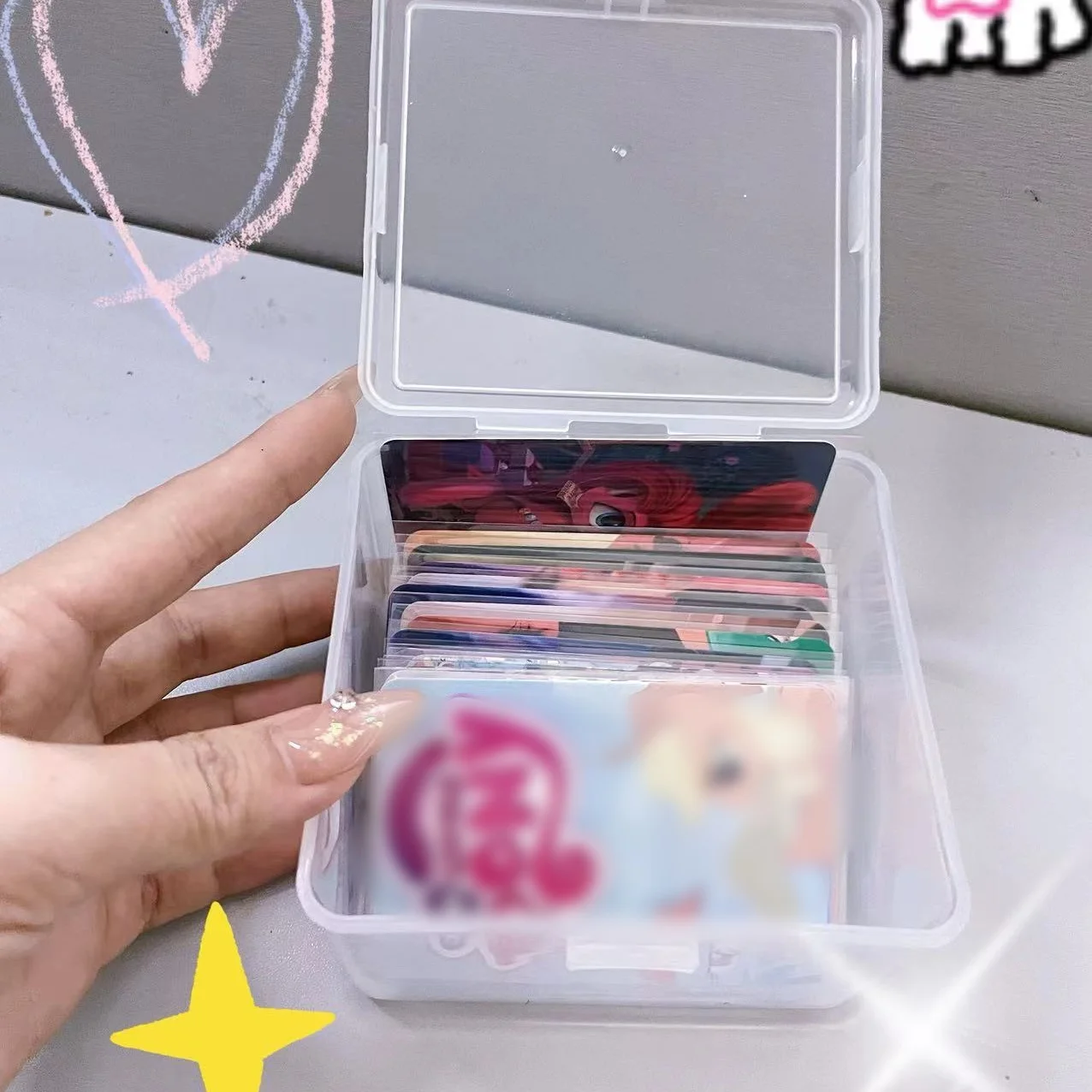 

Transparent Plastic Organizer Storage Box Photocards Box Cards Container Desk Organizer Box Classification Flip Case Stationery