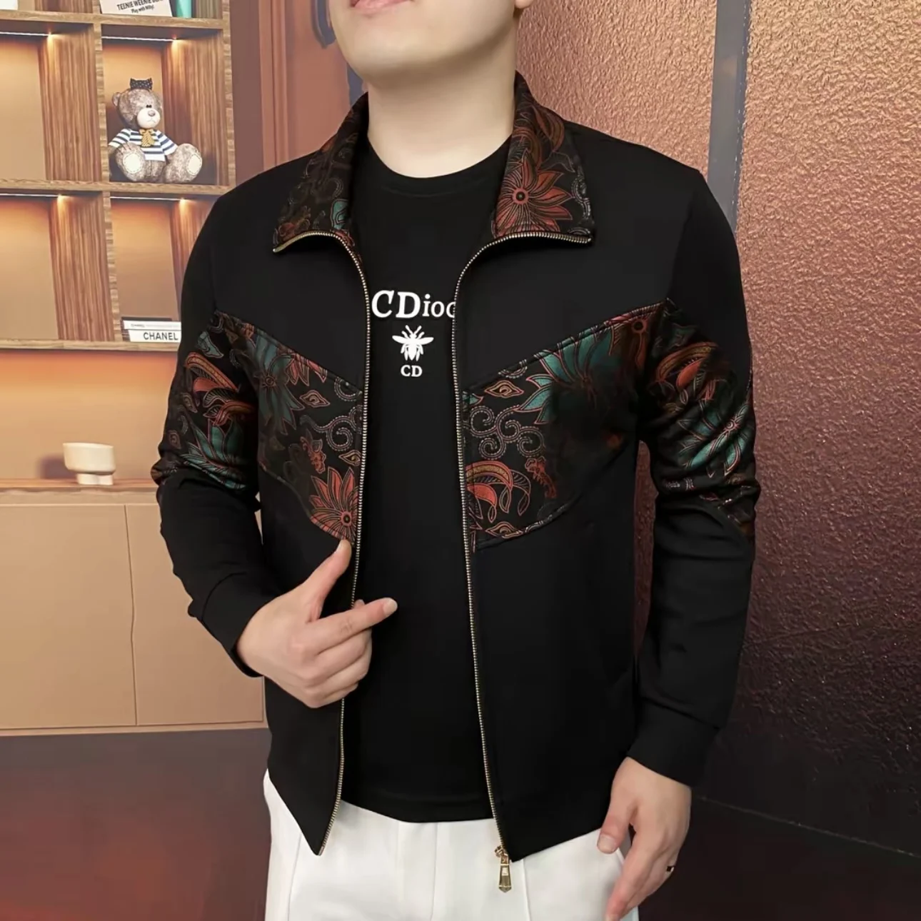 

Модный повседневный мужской удлиненный кардиган на молнии с воротником-стойкой, осенняя новинка, европейский стиль, полиэстер...