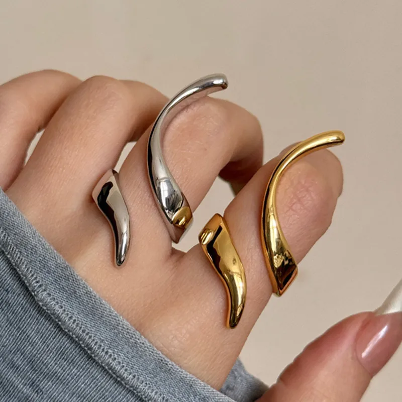 

Metal Geometric Twisted Lines Open Adjustable Rings for Women European American Personality Simple Party Jewelry Gifts