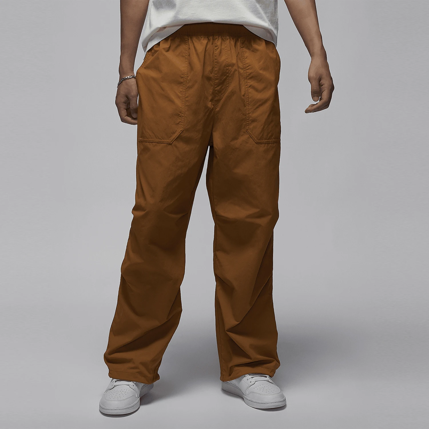 

Nike Authentic Jordan Essentials Men's Fashion Woven Pants FV7307-228