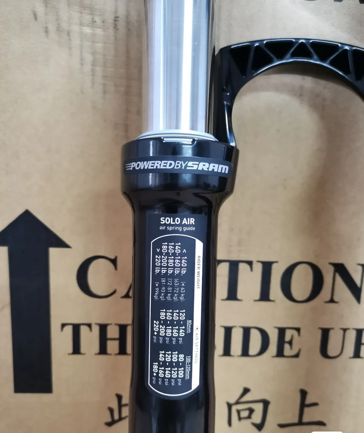 RockShox TORA SL Tk 26er 100mm Travel Mountain Bike Remote control