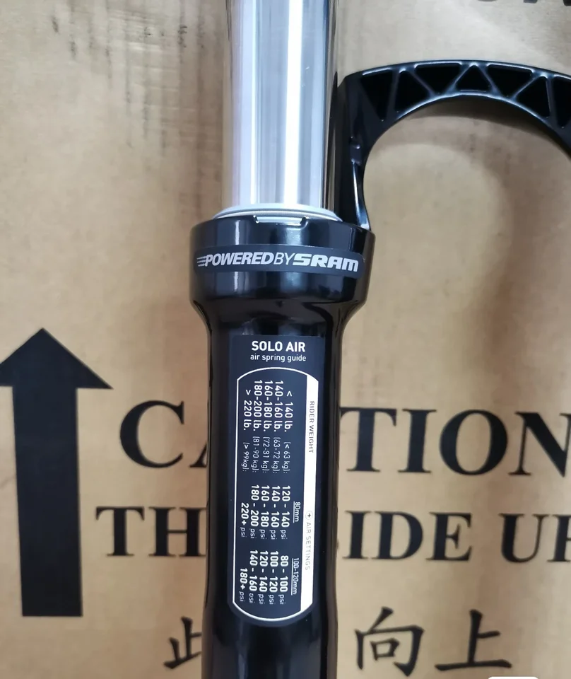 RockShox TORA SL Tk 26er 100mm Travel Mountain Bike Remote control