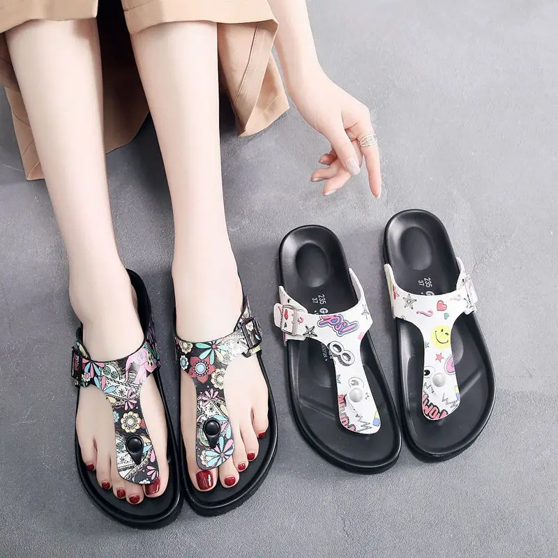 2024 Summer Slippers Slip-Foot Non-Slip Outdoor Thick Sole Comfortable Massage Fashion Multi-Functional Beach Sandals