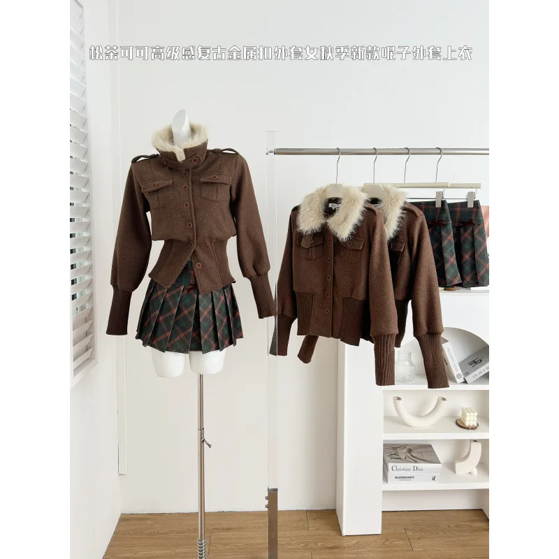 

Женские комплекты плиссированных юбок на рождественскую тематику, облегающие шерстяные пальто с меховыми отложными лацканами и красно-зеленые плиссированные мини-юбки в клетку с бантом