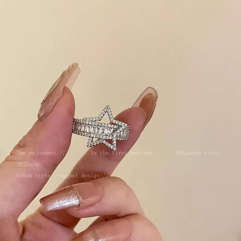 

Super Sparkling Zircon Star Ring for Women With Niche Design Index Finger Ring