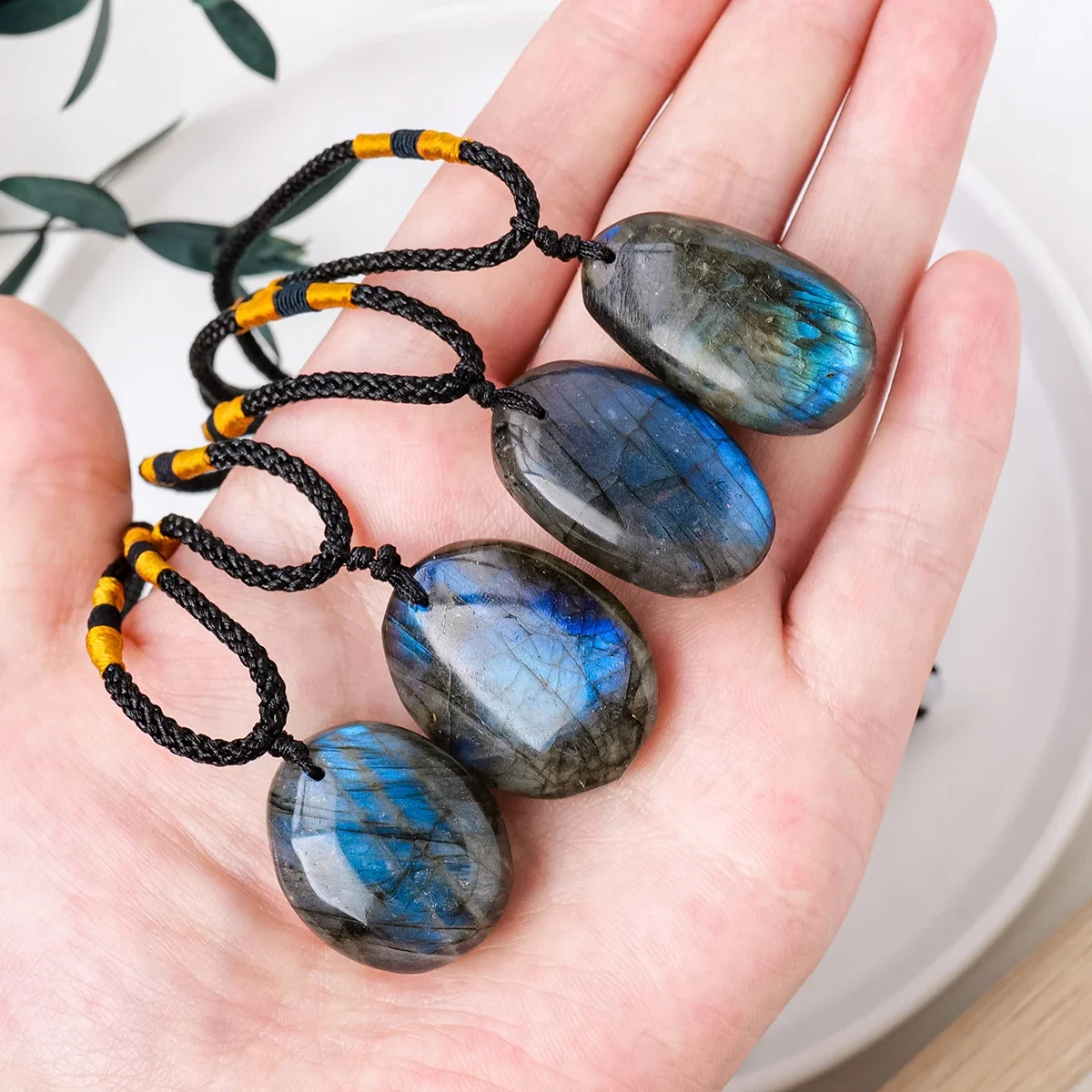 1PC Natural Blue Labradorite Moonstone Healing Gemstone Crystal Pendant Jewelry Necklace For Spiritual Meditation view 2