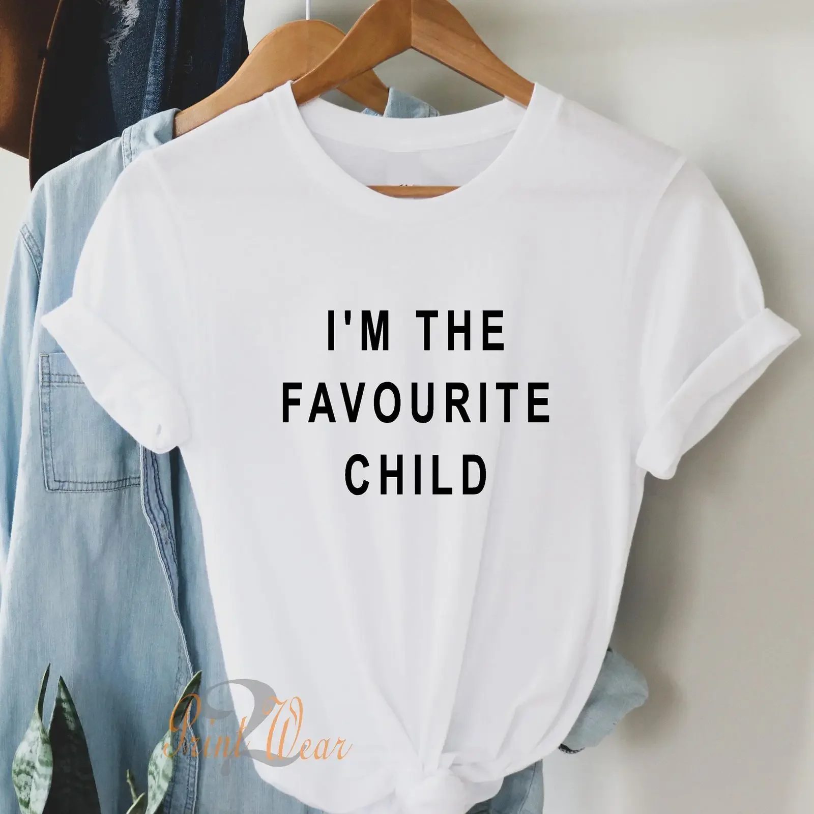 I'm The Favourite Child T Shirt Funny Sarcastic Slogan Sibling Rivalry vintage Washed Comfortable Versatile homme Stretched