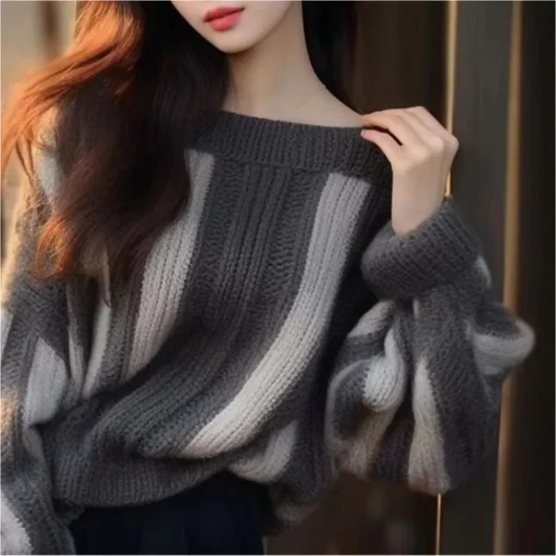 

2024 Autumn New Korean Edition Lazy Style Straight Straw One Piece Collar Small Western Style Hoodie Sweater for Women