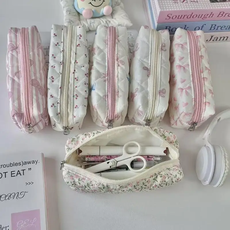 لطيف فراشة عقدة أزهار الكرز مقلمة سعة كبيرة القرطاسية حقيبة التخزين متعددة الوظائف حقيبة مستحضرات تجميل صندوق أدوات مكتب #1