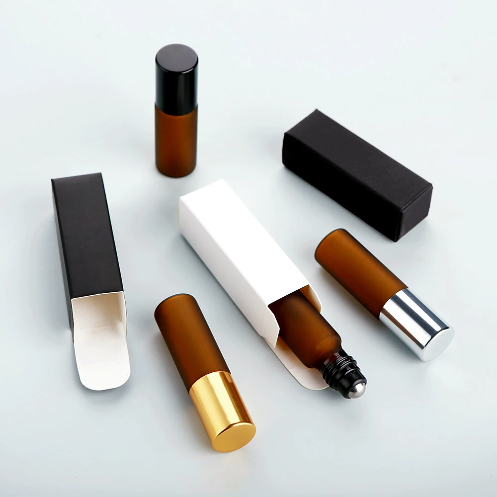 50/100 قطعة 5 مللي زجاجات عطر صغيرة محمولة من الزجاج البلوري البني، متدحرجة ناعمة، مانعة للتسرب، قابلة لإعادة الاستخدام، مع صناديق خارجية