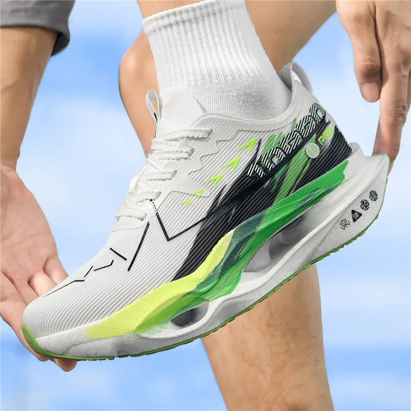 Mens flick Running Shoes Comprehensive Training Men's sneakers Comfy Breathable lining hollow out Design shoe soles Tennis shoes