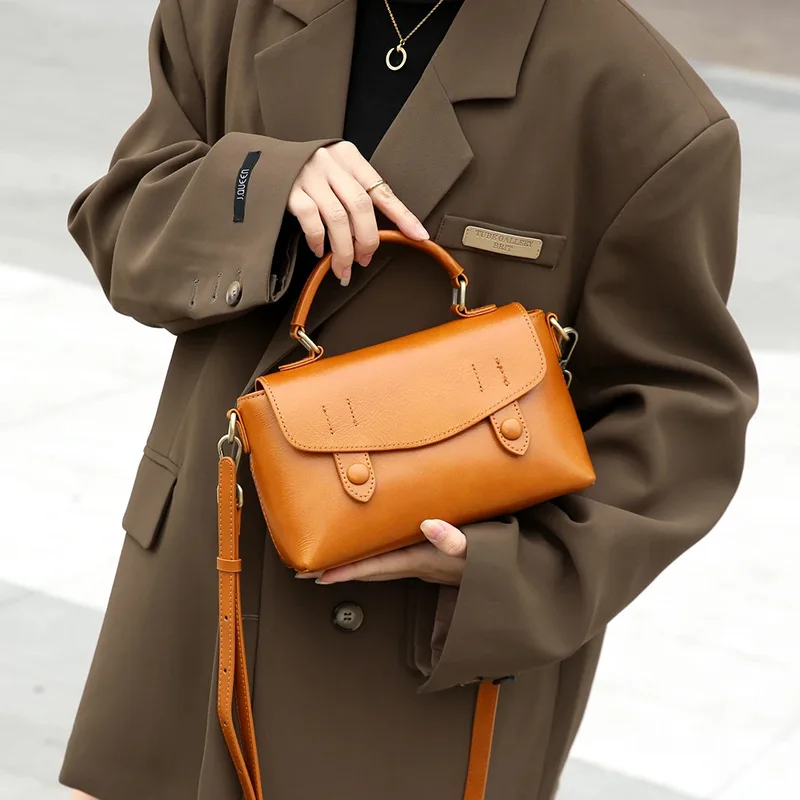 

Women Natural Cowhide Retro Shoulder Bags Ladies Cow Genuine Leather Crossbody Bag Female Casual Design Luxury Commuting Handbag