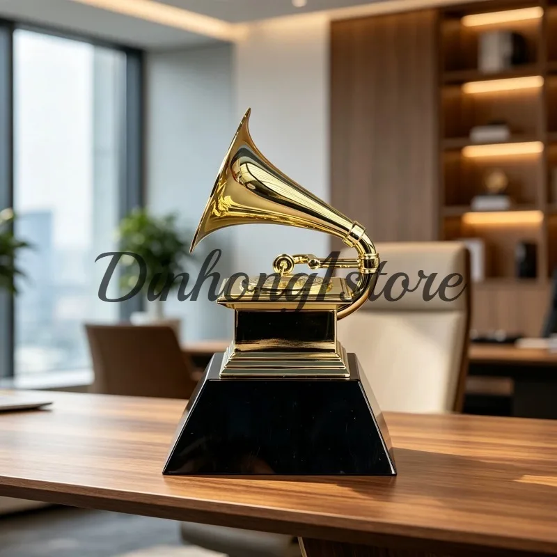 Retro phonograph horn shape, excellent employee commendation award at the annual meeting of the company