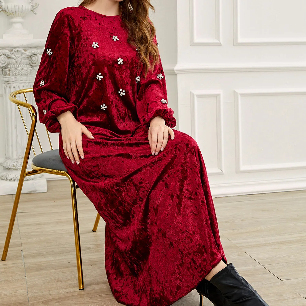 Vestido modesto de invierno abaya dubai de lujo Falda larga de terciopelo rojo oscuro ropa islámica sólida bata árabe invierno uae abayas BA717