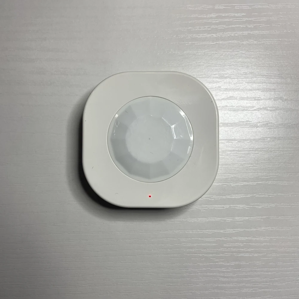 1 pz rilevatore a infrarossi WiFi wireless sicurezza domestica movimento antintrusione sensore di allarme di movimento PIR a soffitto Tuya Smart Life APP