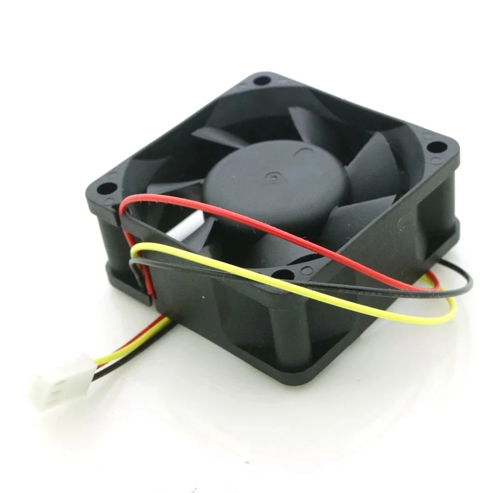 

6025 F126025BU DC12V 0.26A 3Wire 3Pin PWM CPU Fan Computer CPU Cooler Cooling Fan