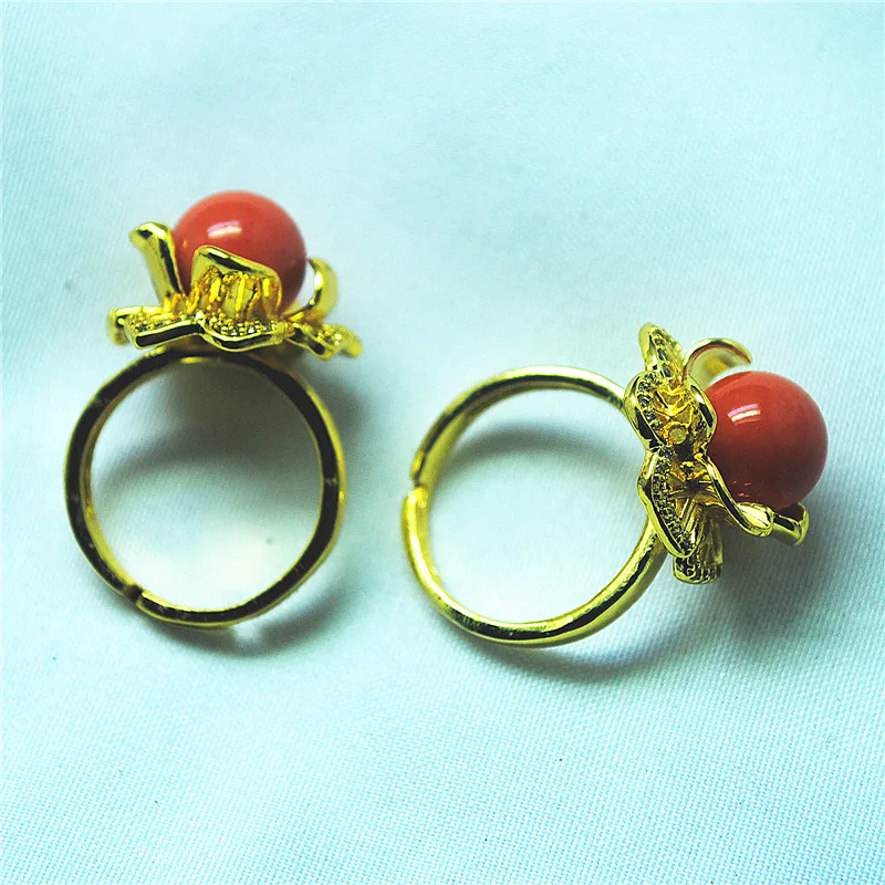 1PC WOMEN RINGS CORAL TOP WITH THE COPPER MATERIAL 16MM HOLE DIAMETERS IT COULD BE ADJUSTABLE SIZES FASHION WOMEN JEWELRY