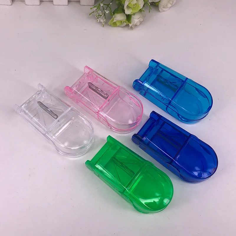 Medicine Pill Cutter Box Portable Drug Box Useful Grinder Splitter Medicine Pill Holder Tablet Cutter Splitter Divider Pill Case