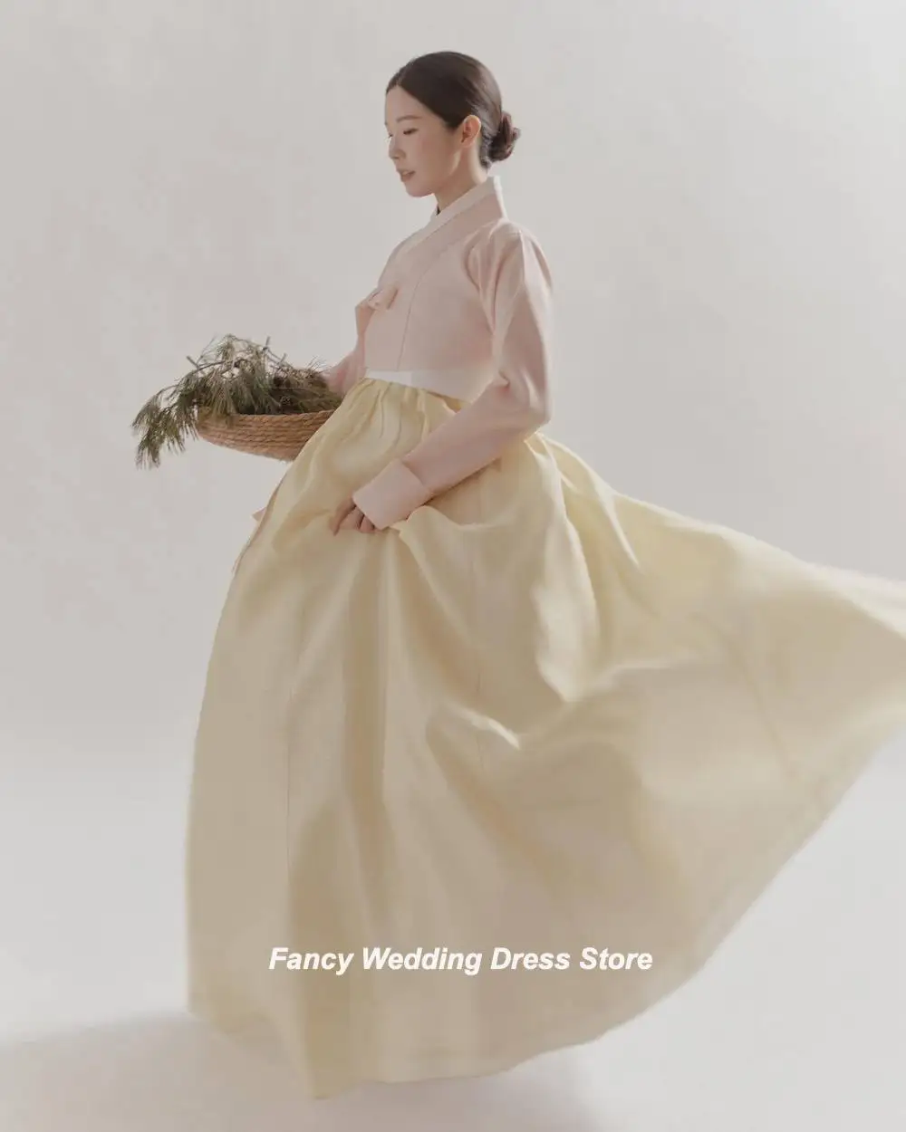 Fancy Traditional Pink And Yello Korea Hanbok V Neck Evening Dress 2pcs Prom Gown Satin Bridal Gown customized