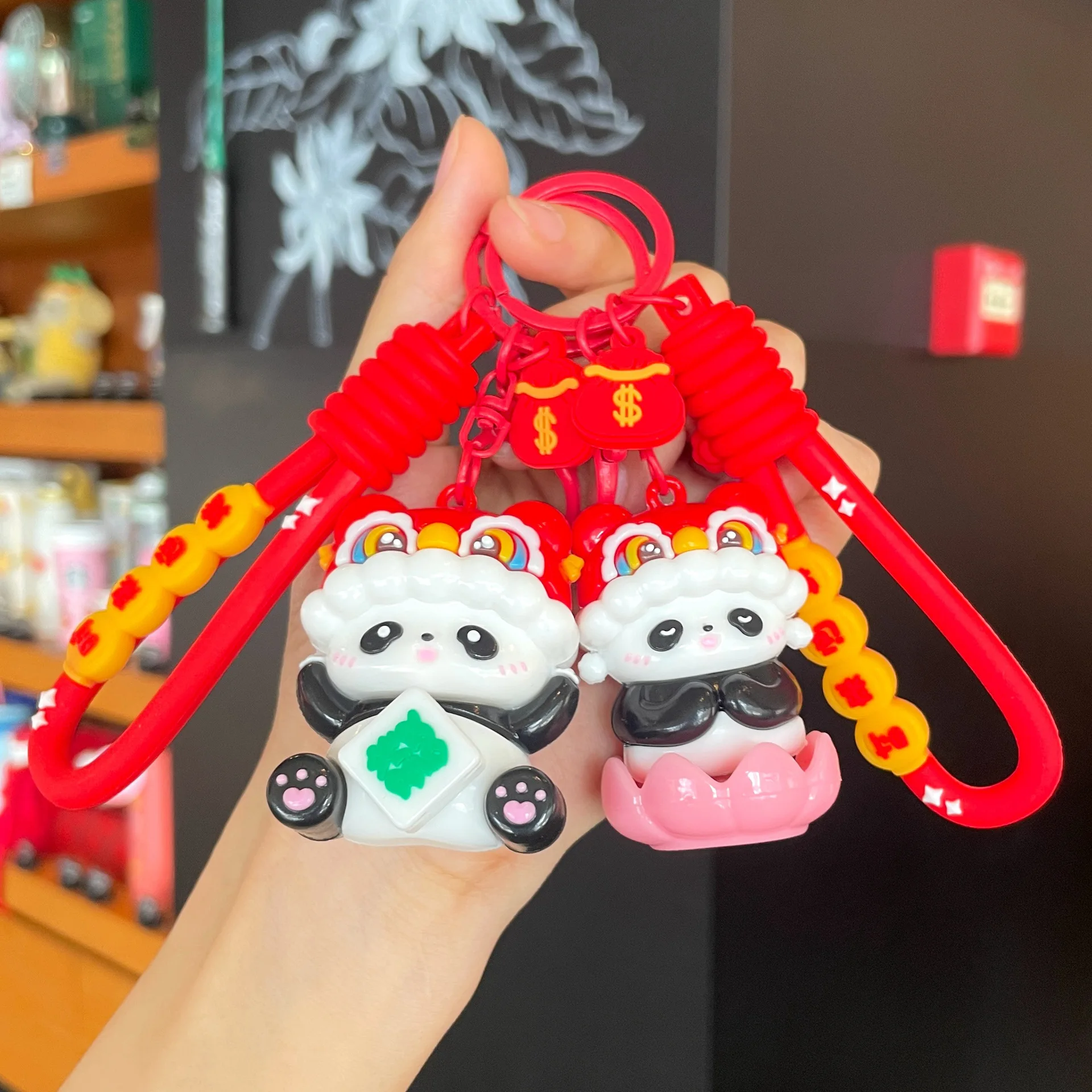 New silicone cartoon panda doll keychain, car key pendant, schoolbag, backpack, all kinds of bags are available.