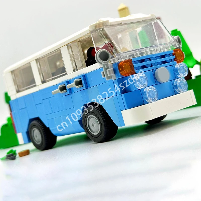 

283pcs MOC People's Car T2 Bus Back To The Futuress City Champions Super Car Building Blocks DIY STEM Educational collector