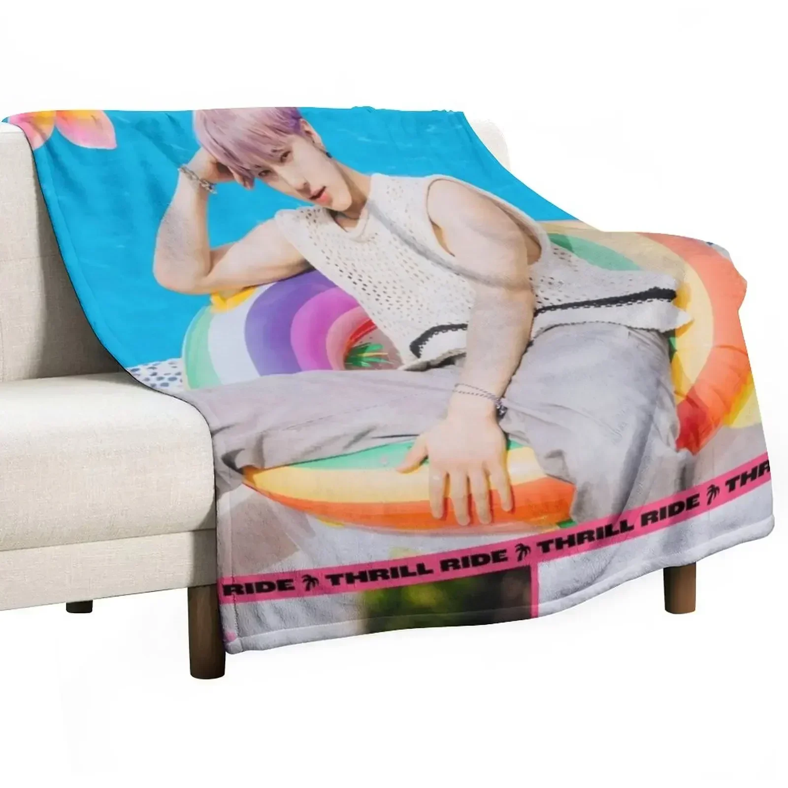 

eric Throw Blanket Machine Washable Soft Warm Blanket